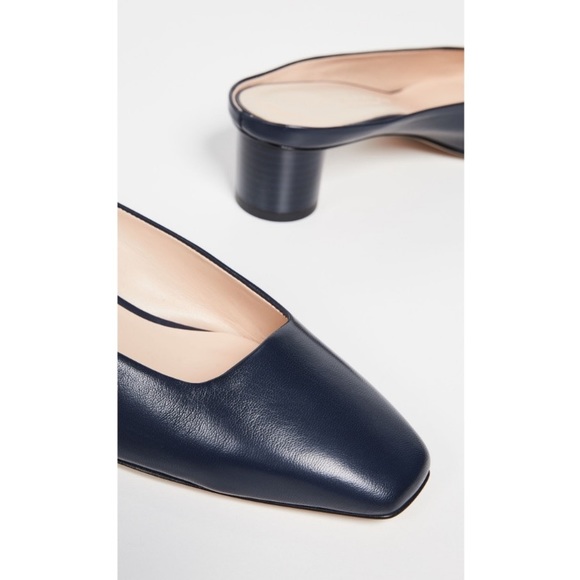 Club Monaco Aveena Navy Italian Leather Square Toe Round Heel Mules - Picture 2 of 12